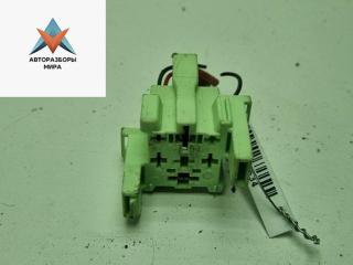 разъем (фишка) проводки Volkswagen Golf 6 поколение 2011, 1.6 л., дизель, МКПП, белый, хетчбэк 5 дв., 4H0937528