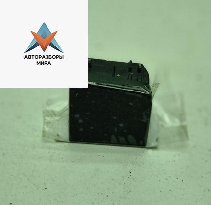 заглушка Volkswagen Passat B6 2007, 2.0 л., дизель, МКПП, коричневый, универсал, 3C0959624C - фото №1