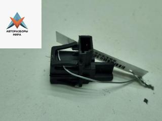 выключатель концевой (концевик) Volkswagen Passat B6 2007, 2.0 л., дизель, МКПП, коричневый, универсал, 3D0947561B