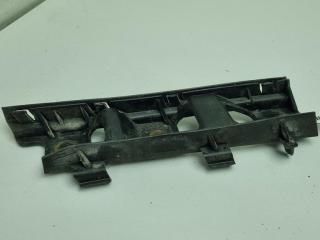 крепление ( кронштейн ) крыла Volkswagen Passat B6 2006, седан, 3C0807184