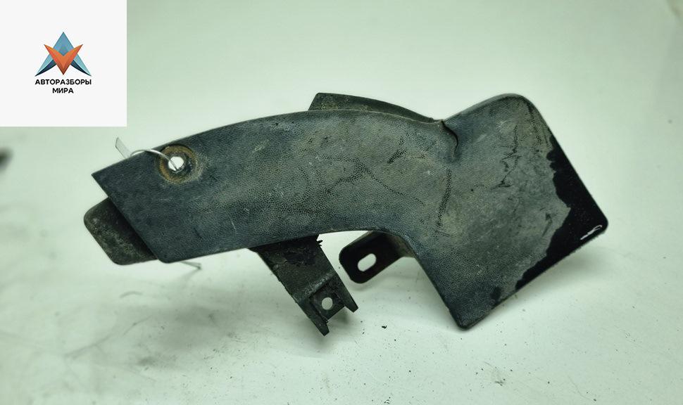 заглушка порога Volkswagen Passat B6 2006, 2.0 л., бензин, МКПП, серый, седан, 3C0854856A - фото №1