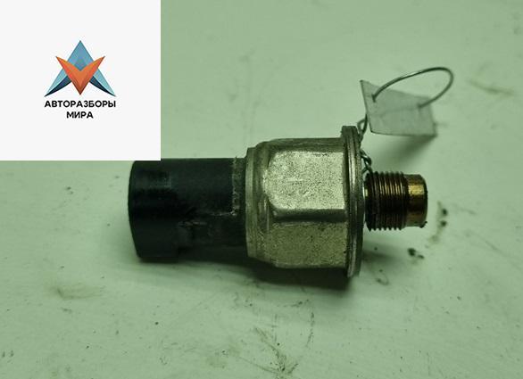 датчик (прочие) Volkswagen Touareg 1 поколение 2003, 2.5 л., дизель, АКПП, чёрный, внедорожник 5 дв., 10052299401 - фото №1