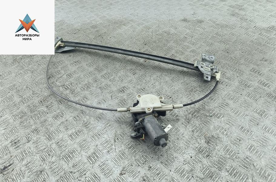 стеклоподъемник электрический передний правый Mercedes-Benz Vito-1 W638 2002, 2.2 л., дизель, МКПП, белый, микроавтобус, 130821663 - фото №1