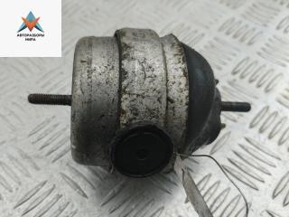 подушка крепления двигателя Audi A4 B6 2002, 1.9 л., дизель, МКПП, серый, универсал, 8E0199382B