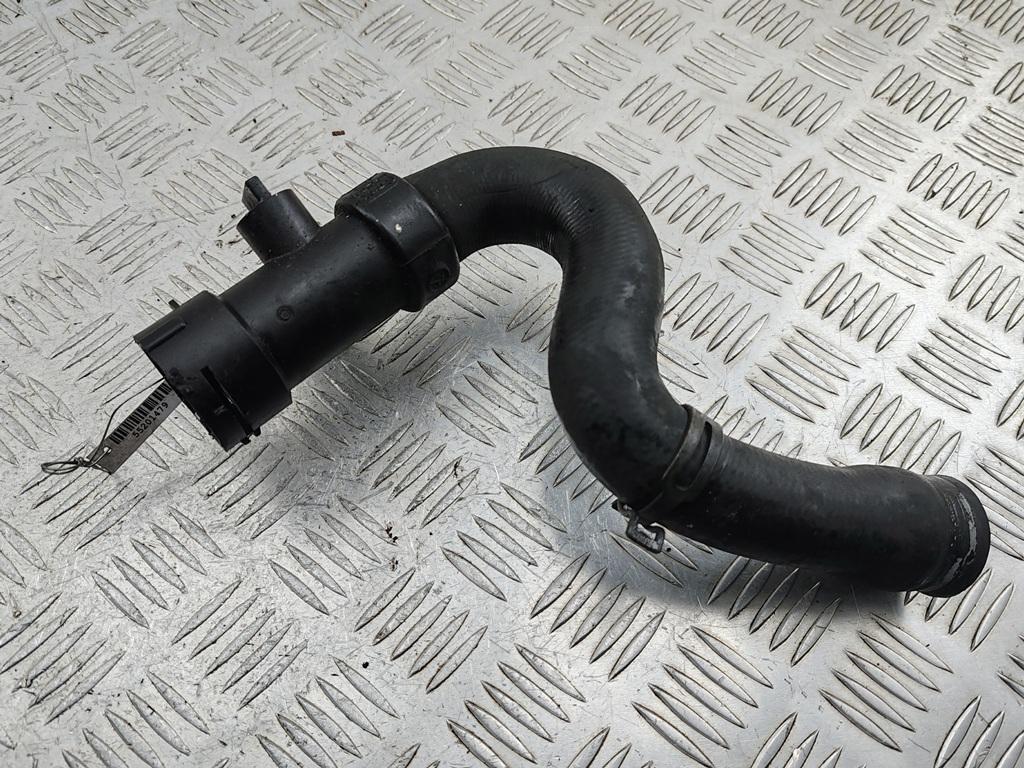 патрубок радиатора Audi A6 C5 2003, 2.5 л., дизель, 4B0121049D