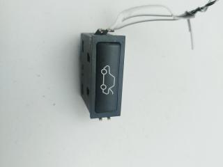 кнопка открытия багажника BMW 5 серия E39 1999, 2.5 л., дизель, МКПП, серый, седан, 8365579