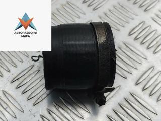 патрубок интеркулера Audi A6 4B/C5 2000, 2.5 л., дизель, АКПП, красный, универсал, 1H0145834E