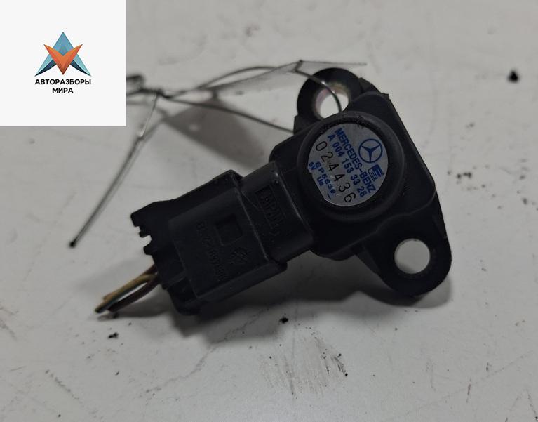 датчик абсолютного давления Mercedes-Benz E-Класс W211/S211 2002, 1.8 л., бензин, АКПП, синий, седан, 0041533328 - фото №1