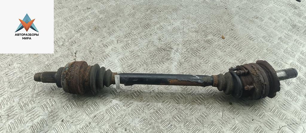 полуось задняя (приводной вал, ШРУС) BMW 5 серия E39 1997, 2.5 л., бензин, МКПП, синий, седан, 1229420 - фото №1