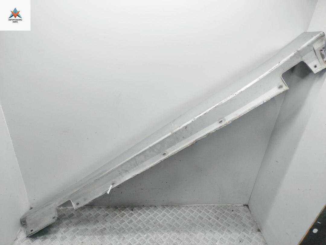 Накладка на порог наружная левая BMW 5 серия E60/E61 2005, серый, универсал, 7033759 - фото №1