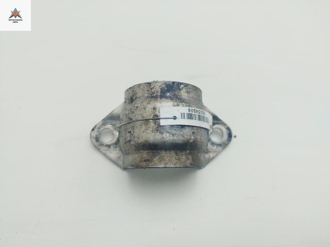 крепление стабилизатора / втулки стабилизатора BMW 3 серия E46 2000, 1.9 л., бензин, МКПП, чёрный, купе - фото №1