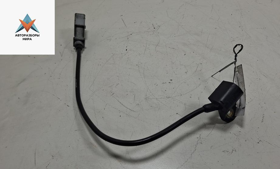 датчик распредвала Audi A4 B8/8K 2009, 2.0 л., дизель, МКПП, чёрный, универсал, 03L906433 - фото №1