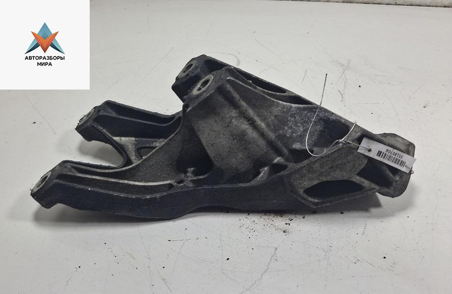 кронштейн двигателя Audi A4 B8/8K 2009, 2.0 л., дизель, МКПП, чёрный, универсал, 8K0199307BK - фото №1