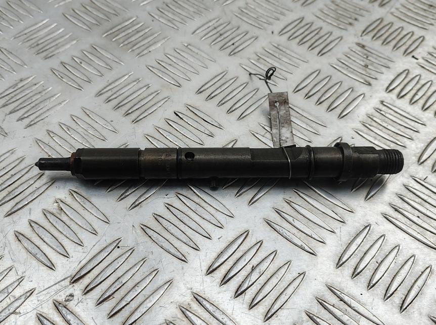 форсунка Audi A6 4B/C5 2000, 2.5 л., дизель, АКПП, красный, универсал, 0432133805, 0591302010 - фото №1