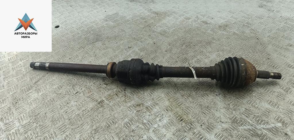 полуось передняя правая (приводной вал, ШРУС) Peugeot 407 1 поколение 2004, 2.2 л., бензин, МКПП, серый, седан, AVD - фото №1