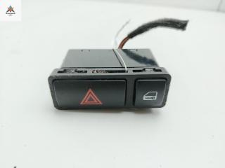 кнопка аварийной сигнализации BMW 3 серия E46 [рестайлинг] 2004, 2.0 л., бензин, МКПП, серый, седан, 8368920