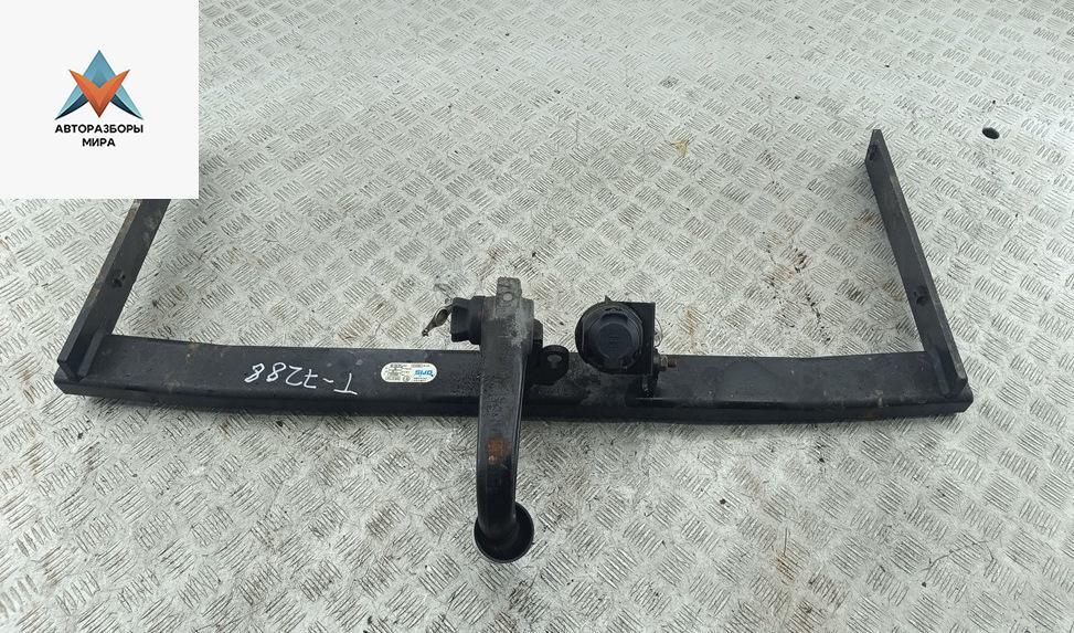 прицепное устройство (фаркоп) Volkswagen Passat B6 2006, 2.0 л., бензин, МКПП, серый, седан - фото №1