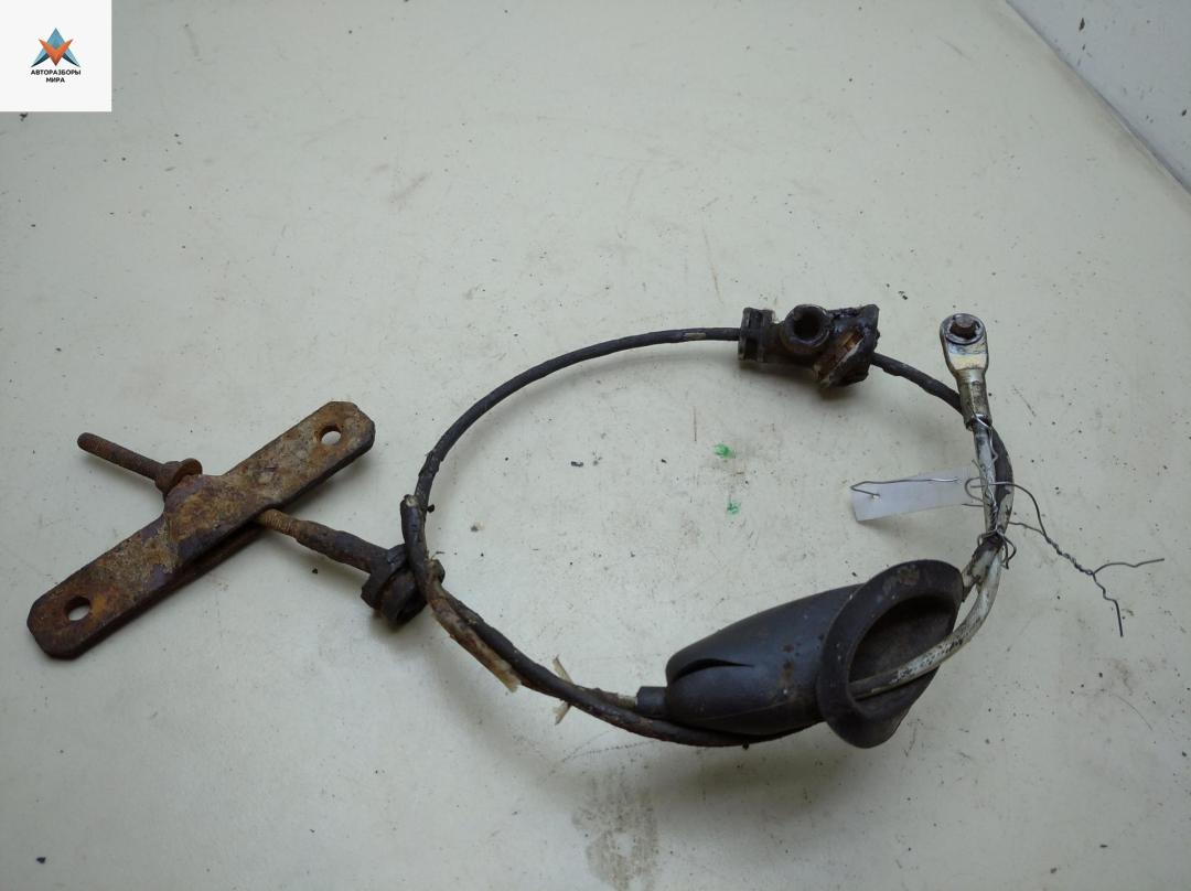 трос ручника Volkswagen Transporter T4 1992, 2.4 л., дизель, МКПП, серый, микроавтобус - фото №1