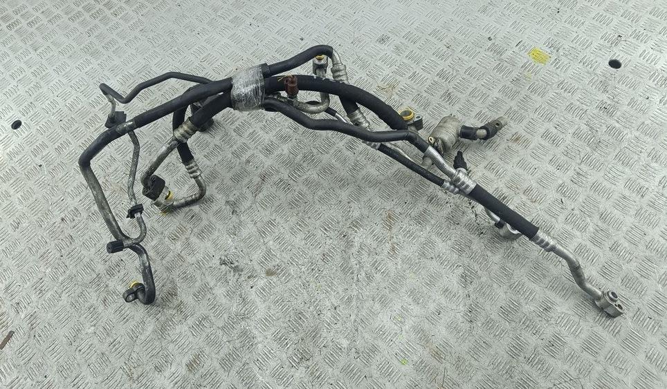 трубка кондиционера Volkswagen Touareg 2004, 5.0 л., дизель, АКПП, чёрный, внедорожник 5 дв.