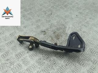 ролик двери сдвижной Mercedes-Benz Vito-1 W638 2002, 2.2 л., дизель, МКПП, белый, микроавтобус, A6387602047