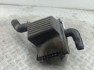 корпус воздушного фильтра Volkswagen Golf 3 поколение 1995, 1.4 л., бензин, МКПП, красный, хетчбэк 3 дв.