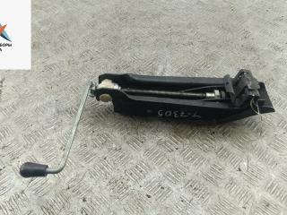 домкрат Volkswagen Touran 1 поколение 2005, 2.0 л., дизель, МКПП, чёрный, минивэн