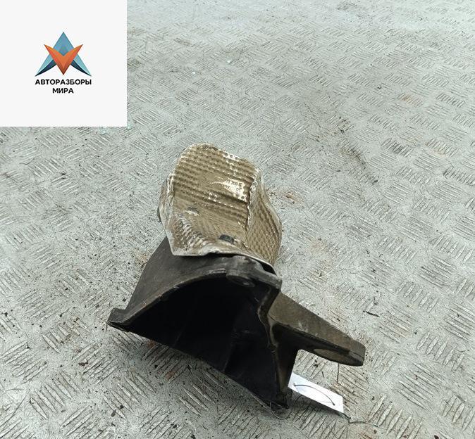 кронштейн КПП Volkswagen Passat B5 1999, 1.9 л., дизель, МКПП, серый, универсал - фото №1