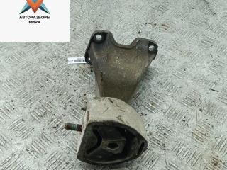 кронштейн КПП Volkswagen Passat B5 1998, 1.8 л., бензин, МКПП, зелёный, универсал