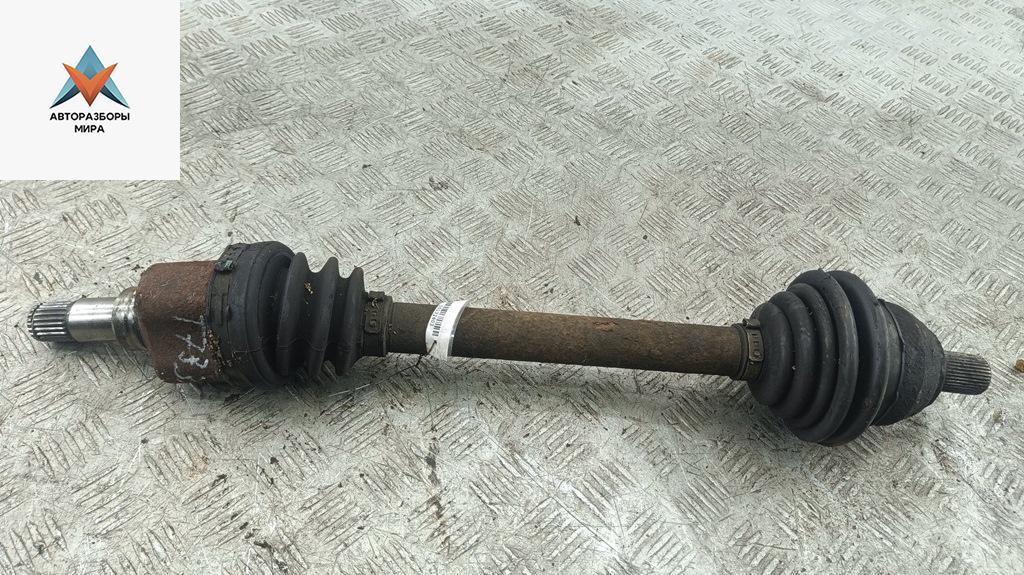 полуось передняя левая (приводной вал, ШРУС) Ford Focus 2 поколение 2005, 1.6 л., i, бензин, МКПП, чёрный, хетчбэк 5 дв. - фото №1
