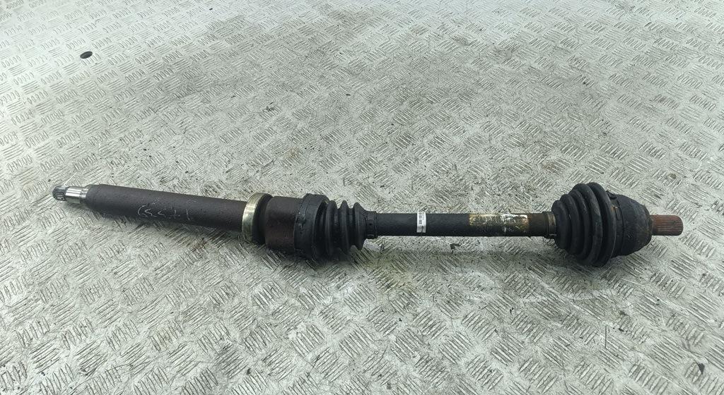 полуось передняя правая (приводной вал, ШРУС) Ford Focus II 2005, 1.6 л., i, бензин, МКПП, чёрный, хетчбэк 5 дв.
