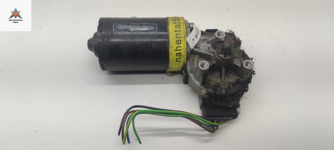 моторчик передних стеклоочистителей (дворников) Audi 100 4A/C4 1993, 2.6 л., бензин, МКПП, серый, универсал, 0390211338 - фото №1