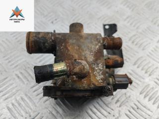 фланец (тройник) системы охлаждения Ford Mondeo 3 поколение 2002, 1.8 л., бензин, МКПП, серый, хетчбэк 5 дв., 1S7G8K556AH