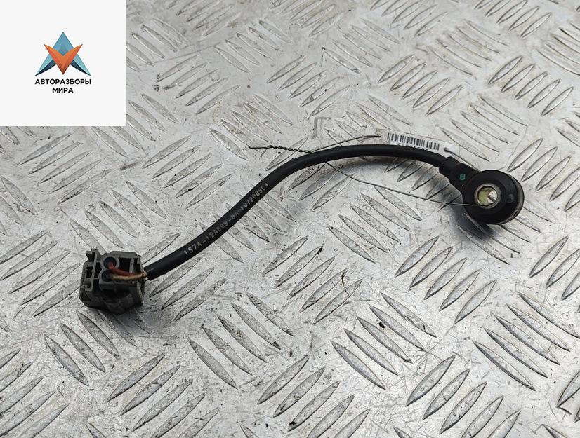 датчик детонации Ford Mondeo 3 поколение 2002, 1.8 л., бензин, МКПП, серый, хетчбэк 5 дв., 1S7A12A699BA - фото №1