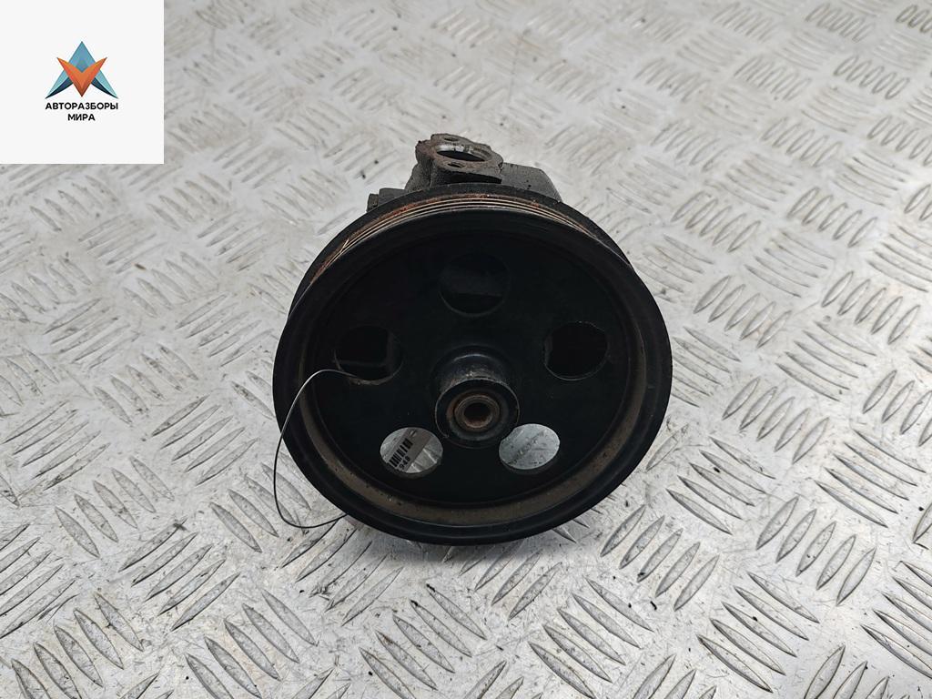 Насос гидроусилителя руля Ford Mondeo 3 поколение 2002, 1.8 л., бензин, МКПП, серый, хетчбэк 5 дв., 1S7Q3A733AA - фото №1