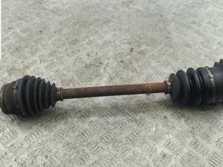 полуось передняя левая (приводной вал, ШРУС) Volkswagen Passat B5 1999, 1.9 л., дизель, МКПП, синий, седан