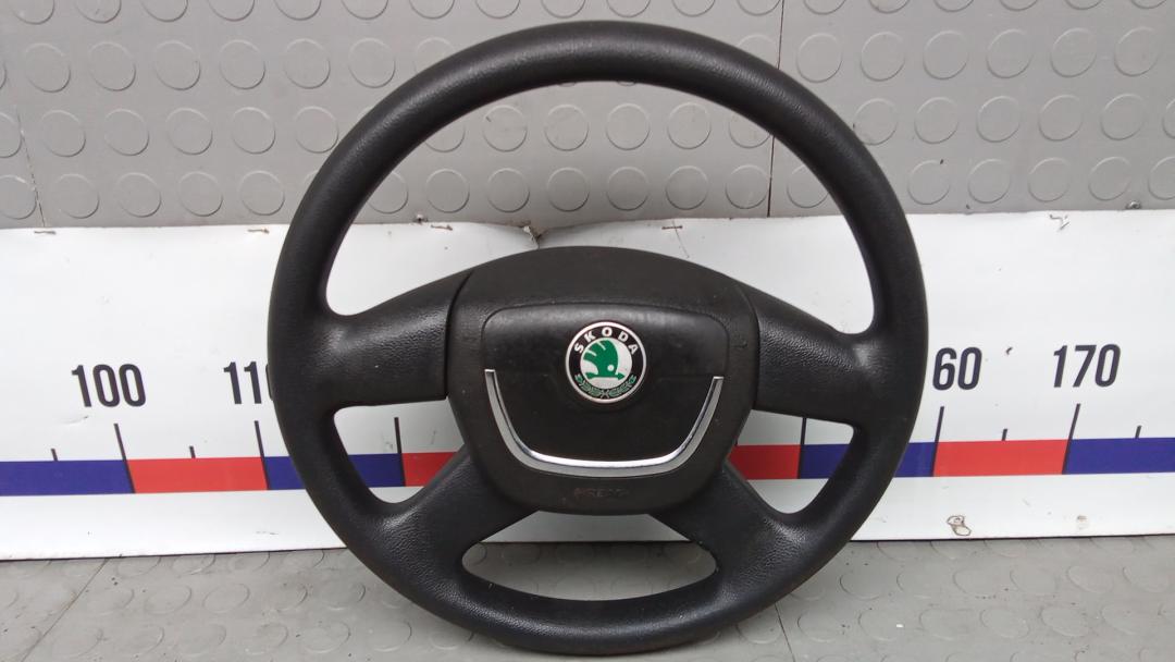 руль Skoda Superb 2 поколение 2010, 1.9 л., D TDI PD, дизель, МКПП, хетчбэк 5 дв. - фото №1