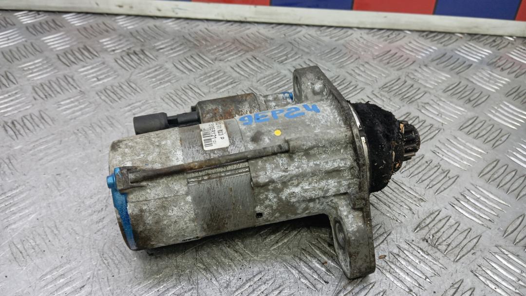 стартер Volkswagen Passat B6 2007, 2.0 л., TDi, дизель, МКПП, седан, 02Z911023P - фото №1