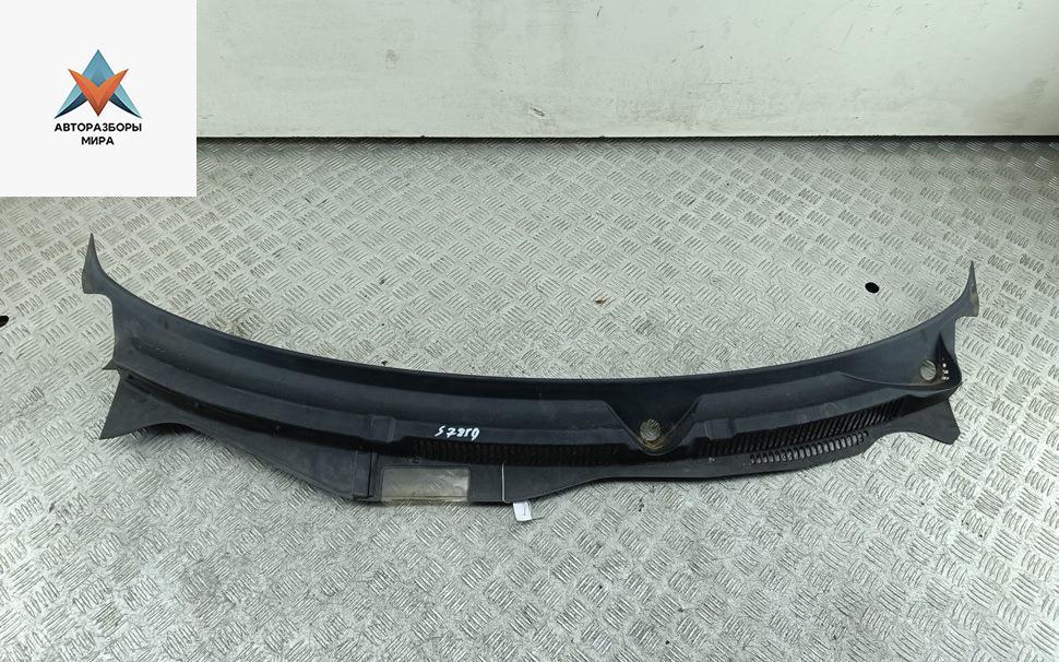 дождевик Volkswagen Bora 1 поколение 2000, 1.6 л., бензин, АКПП, серый, седан, 1J1819415B - фото №1