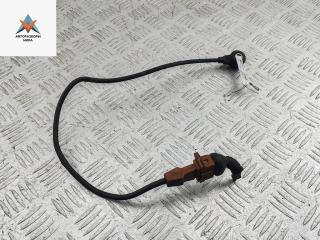 датчик детонации Volkswagen Passat B5 [рестайлинг] 2002, 2.8 л., бензин, МКПП, зелёный, седан