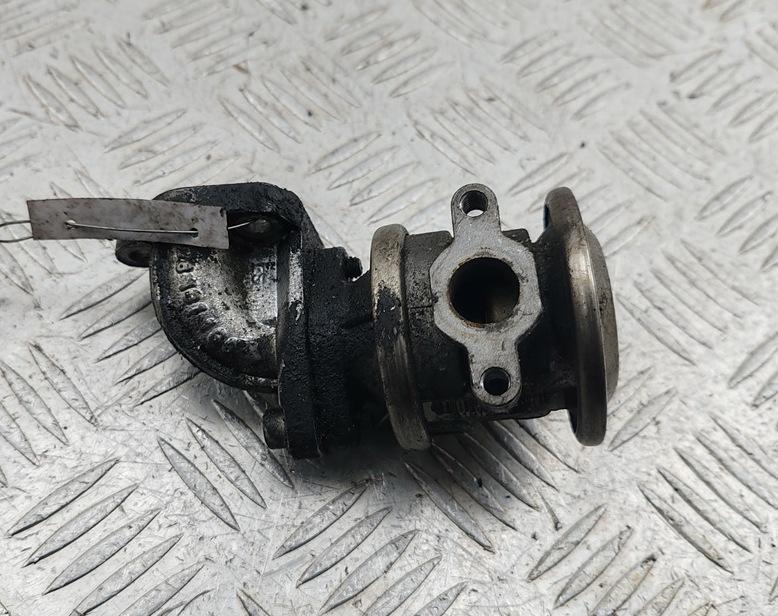 клапан EGR Volkswagen Passat B5+ (GP) 2002, 2.8 л., бензин, МКПП, зелёный, седан, 078131102F