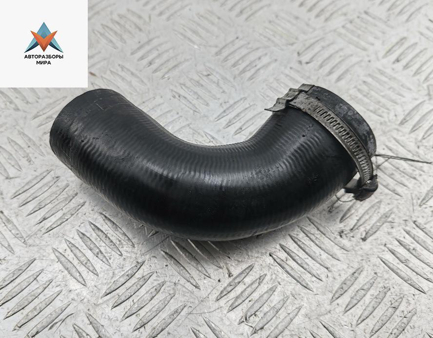 патрубок интеркулера Ford C-Max 1 поколение 2003, 1.6 л., дизель, МКПП, серый, минивэн - фото №1