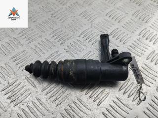 цилиндр сцепления рабочий Volkswagen Passat B5 [рестайлинг] 2002, 2.8 л., бензин, МКПП, зелёный, седан, 8E0721257B