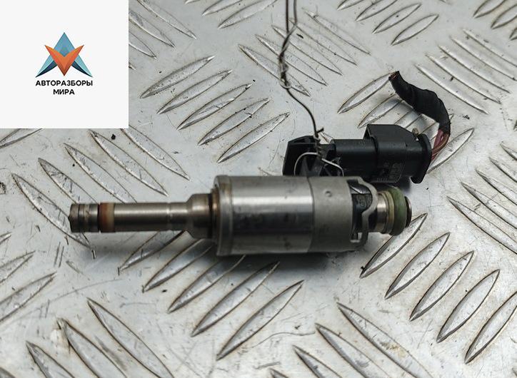 форсунка Skoda Octavia mk3 (A7 5E) 2014, 1.4 л., бензин, МКПП, коричневый, хетчбэк 5 дв., 04E906036E - фото №1