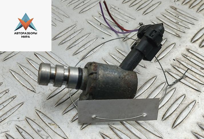 Клапан фазорегулятора Skoda Octavia mk3 (A7 5E) 2014, 1.4 л., бензин, МКПП, коричневый, хетчбэк 5 дв., 06E115243G - фото №1