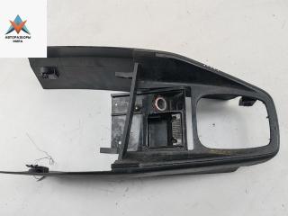 консоль салона (центральная часть) Volkswagen Golf 4 поколение 2001, 1.6 л., бензин, МКПП, чёрный, хетчбэк 5 дв., 1J1863201D