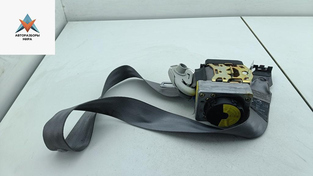 ремень безопасности Volkswagen Golf 4 поколение 2000, 1.4 л., бензин, МКПП, серый, хетчбэк 5 дв., 1J4857706J - фото №1