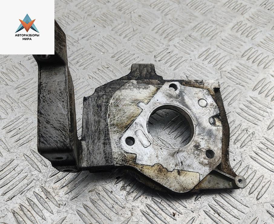 кронштейн ТНВД Ford C-Max 1 поколение 2003, 1.6 л., дизель, МКПП, серый, минивэн, 9644293080 - фото №1