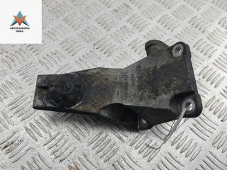 кронштейн двигателя Opel Omega B [рестайлинг] 2000, 3.0 л., бензин, МКПП, зелёный, седан, 90496673