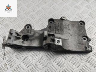 кронштейн генератора Volkswagen Passat B6 2008, 1.9 л., дизель, МКПП, красный, универсал, 038903143AF
