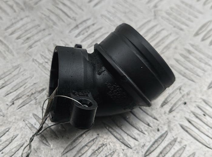 патрубок турбины Volkswagen Passat B6 2008, 1.9 л., дизель, 3C0129635 - фото №1
